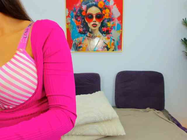NicolleLexxy