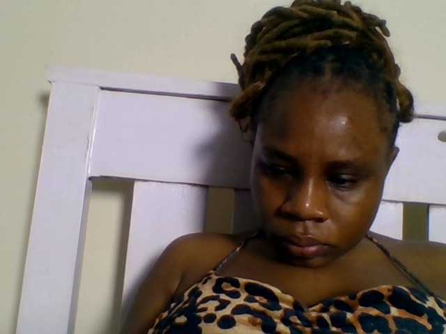 Ebonitah live cam on BongaCams