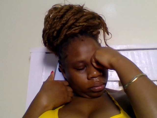 Ebonitah live cam preview