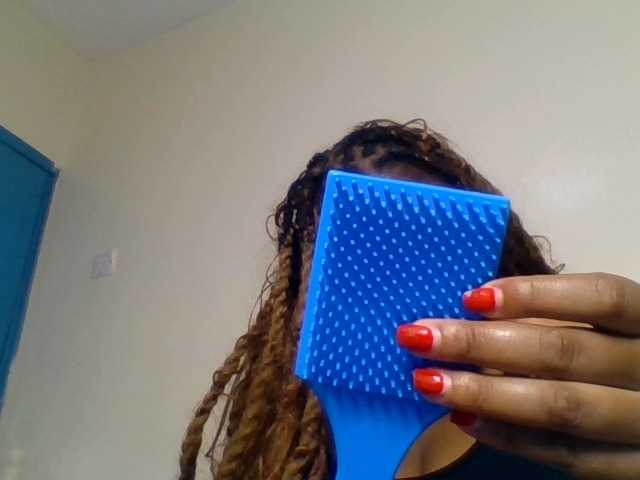 Ebonitah live cam on BongaCams