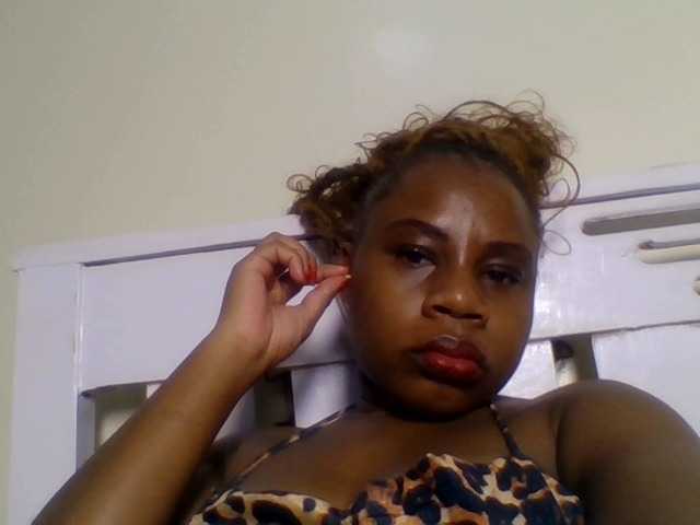 Ebonitah, en vivo ahora en BongaCams