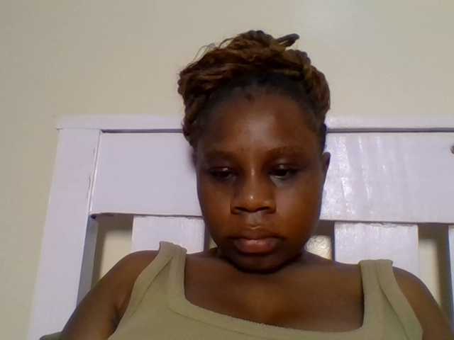 Ebonitah live cam on BongaCams