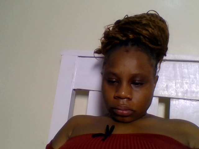 Ebonitah live cam preview