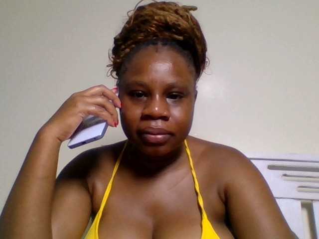 Ebonitah, en vivo ahora en BongaCams