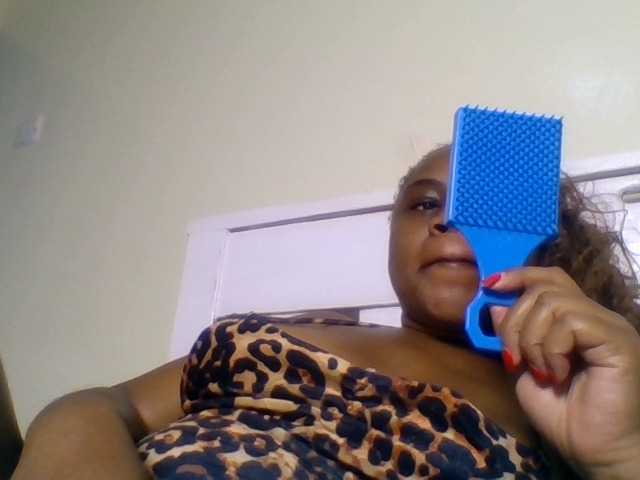 Ebonitah live cam on BongaCams