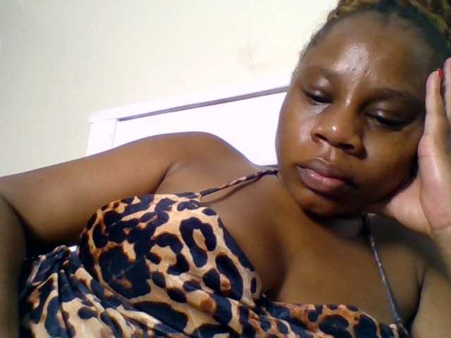 Ebonitah live cam