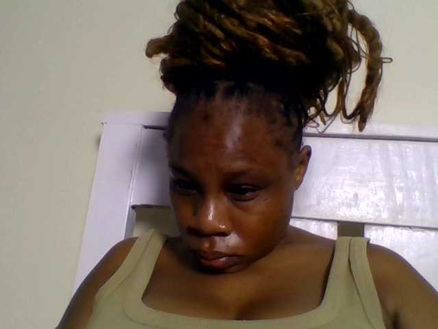 Ebonitah live cam on BongaCams