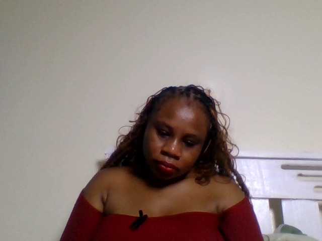 Ebonitah live cam preview
