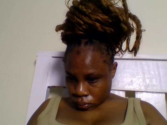 Ebonitah live cam on BongaCams