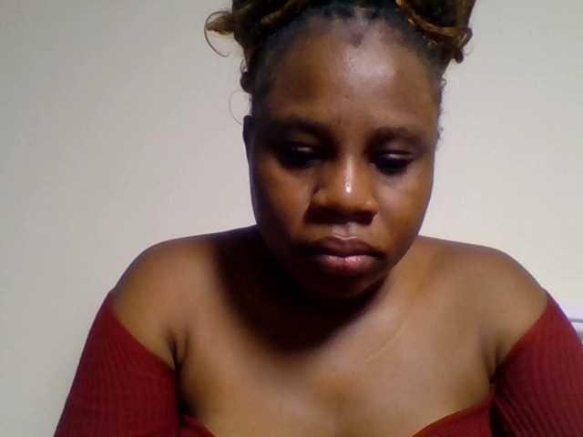 Ebonitah live cam preview