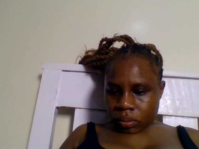 Ebonitah live cam on BongaCams