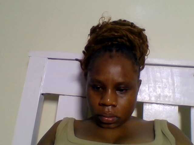 Ebonitah live cam preview