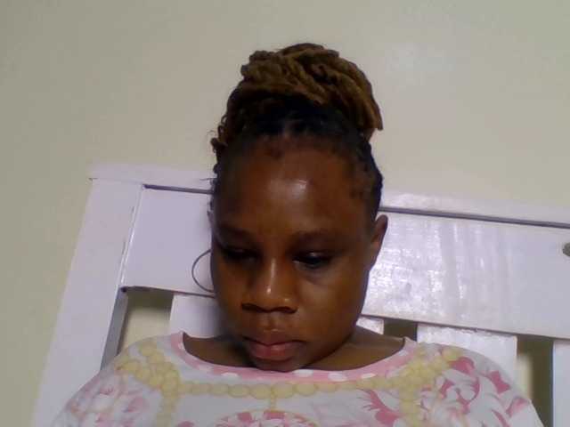 Ebonitah live cam on BongaCams