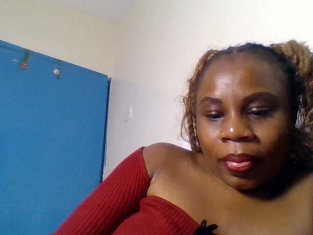 Ebonitah live cam preview