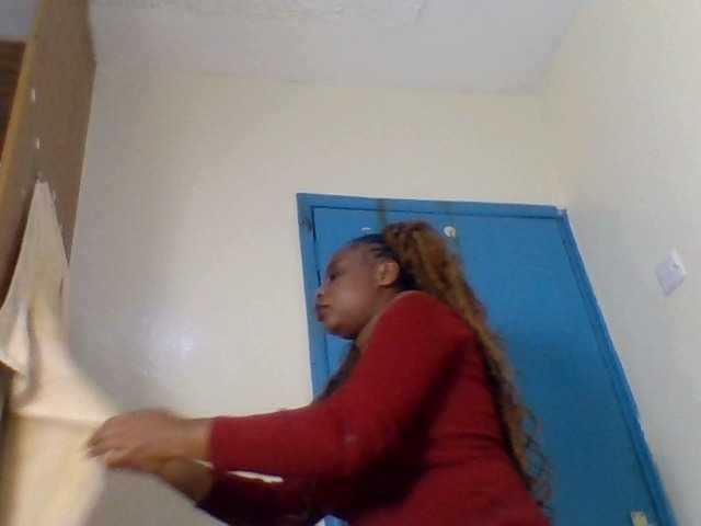 Ebonitah live cam on BongaCams