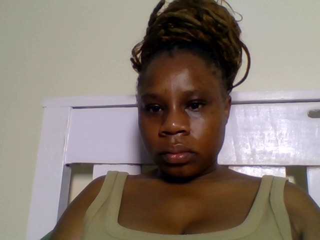 Ebonitah live cam on BongaCams