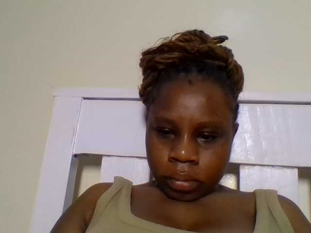 Ebonitah live cam on BongaCams