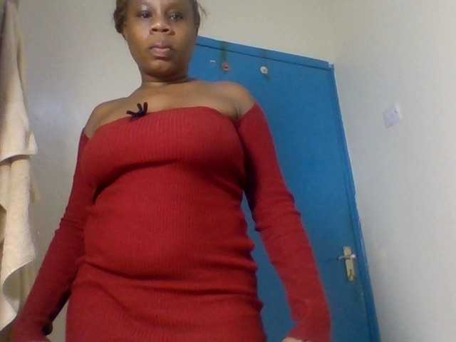 Ebonitah live cam on BongaCams