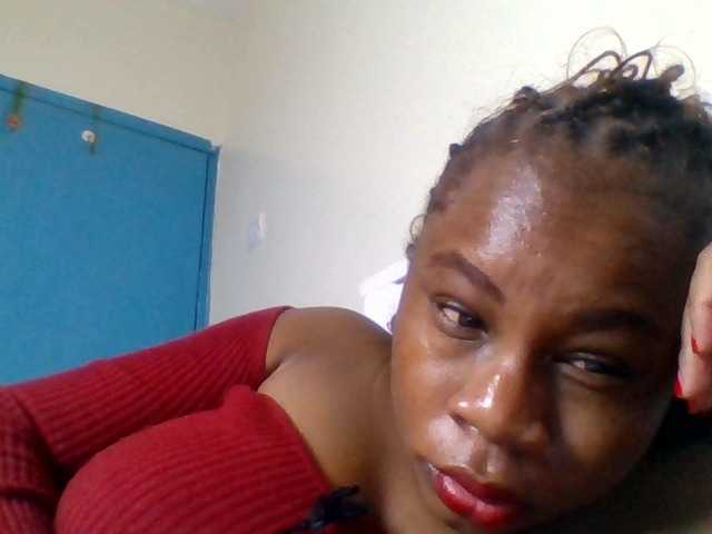 Ebonitah live cam preview