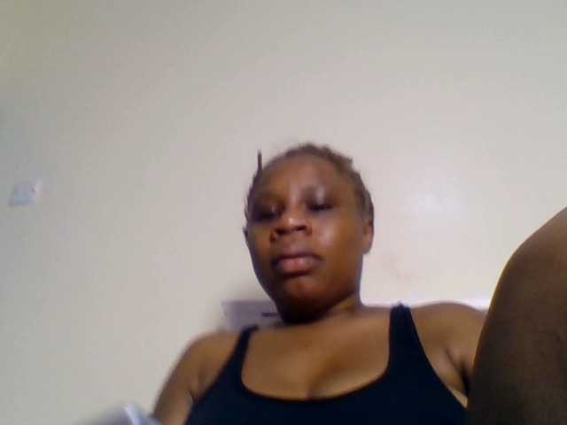 Ebonitah live cam on BongaCams