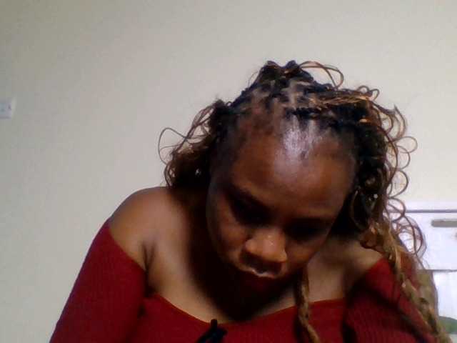 Ebonitah live cam preview