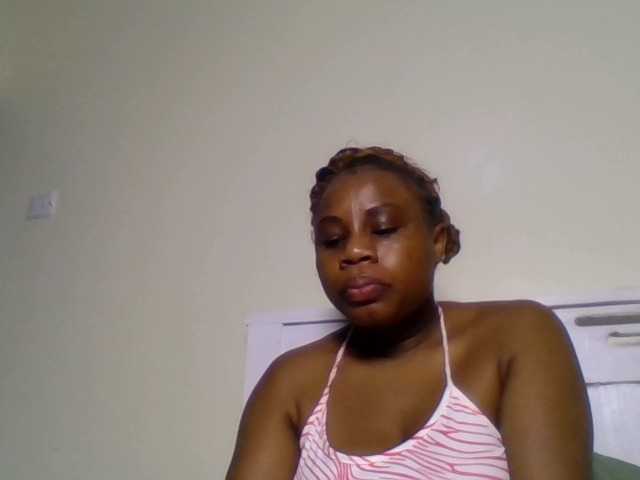Ebonitah live cam on BongaCams