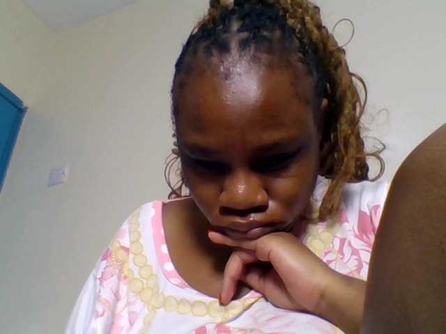 Ebonitah live cam on BongaCams