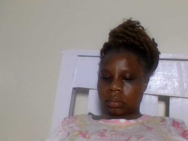 Ebonitah live cam on BongaCams