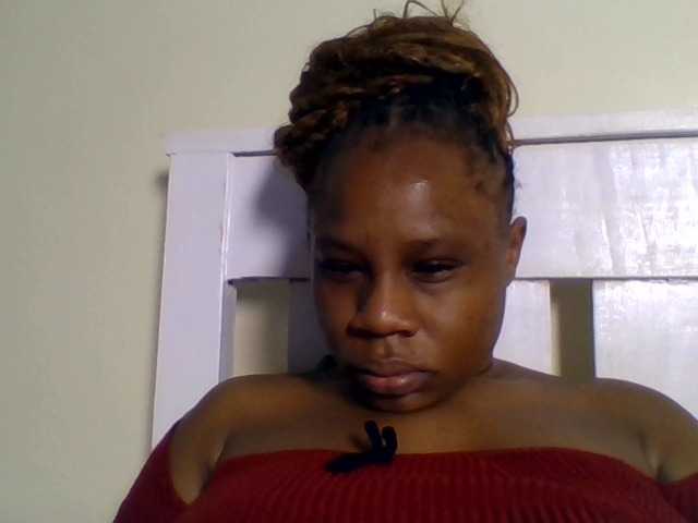 Ebonitah live cam on BongaCams