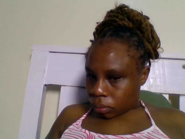 Ebonitah live cam on BongaCams