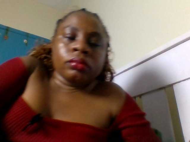 Ebonitah webcam bongacams model stream image