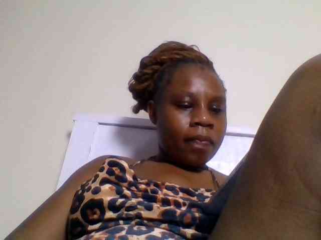 Ebonitah Live Webcam on BongaCams
