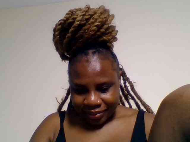 Ebonitah webcam