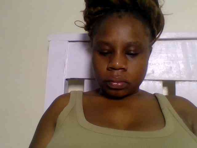 Ebonitah webcam