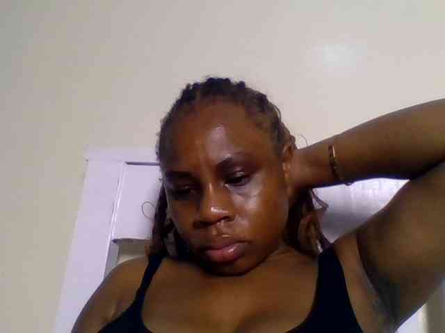 Ebonitah webcam
