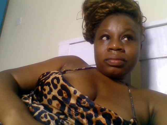 ebonitah's live room