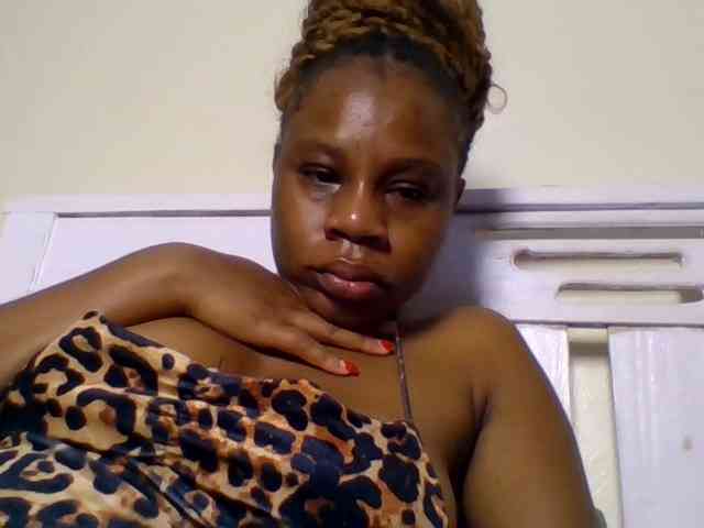 ebonitah's live room
