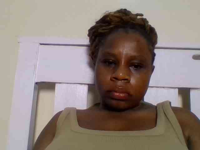 Ebonitah webcam