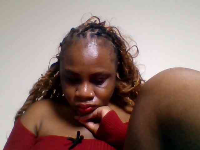 Ebonitah webcam