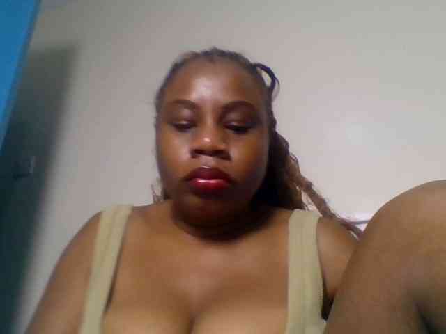 Model: Ebonitah