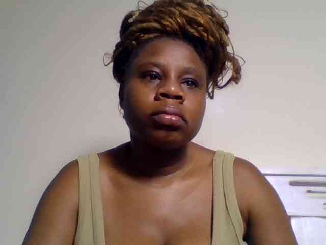 Ebonitah webcam