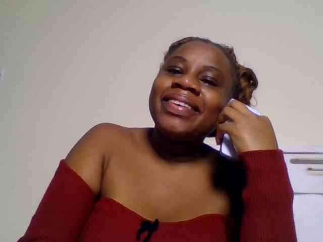 Ebonitah webcam