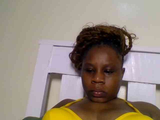 Ebonitah webcam