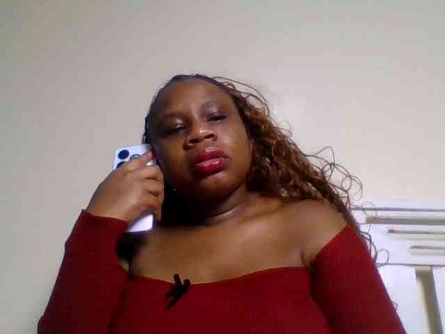 Ebonitah webcam