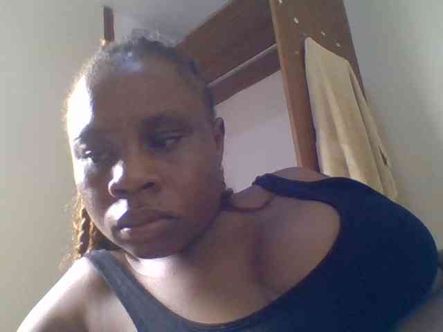 Model: Ebonitah
