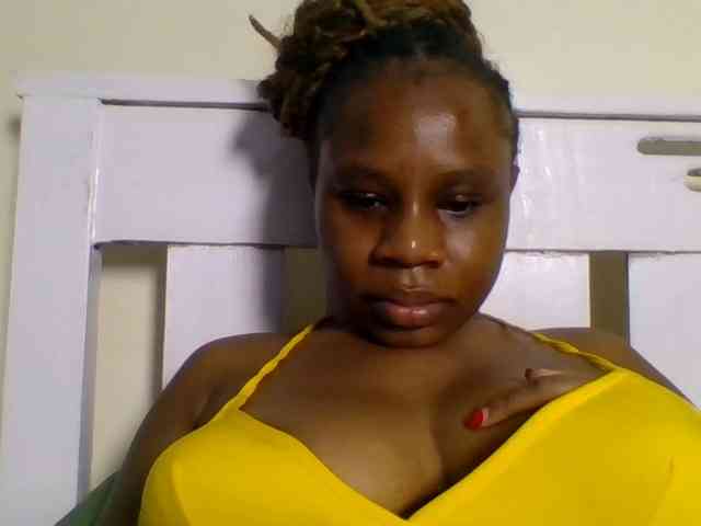 Ebonitah webcam