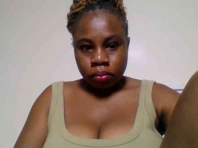 Ebonitah webcam