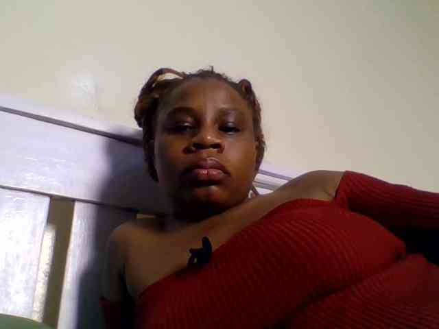 Ebonitah webcam