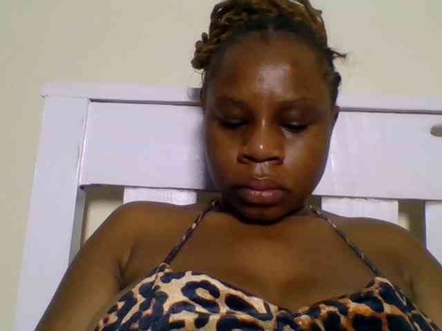 ebonitah's live room