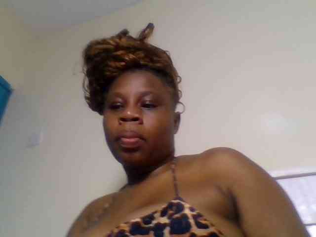 Ebonitah webcam
